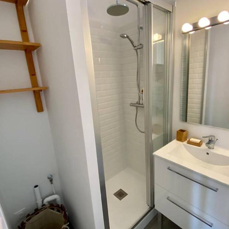 EVENTAIL agréable 2 pièces proche mer et ville - One-Bedroom Apartment - 7