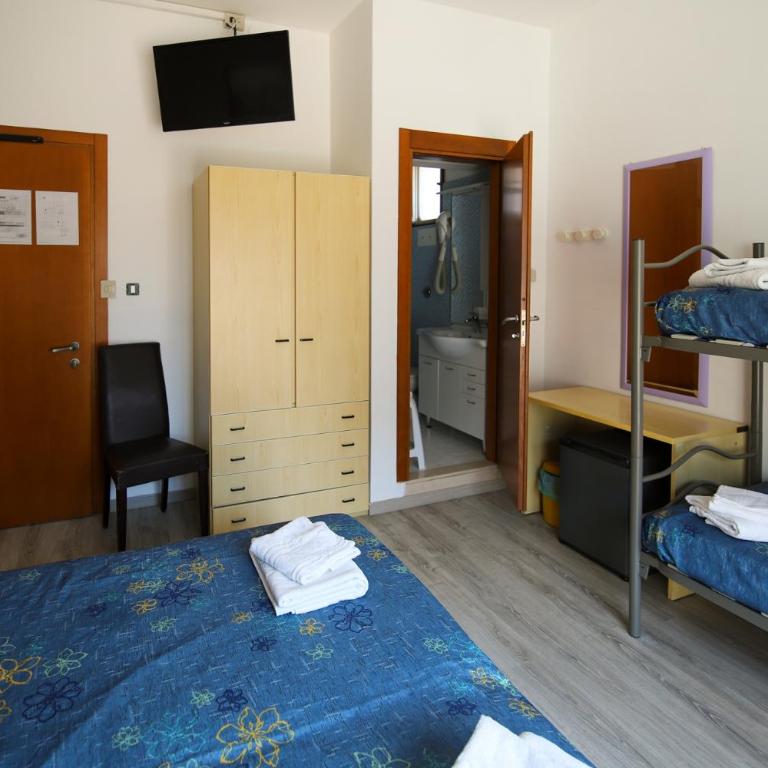 Hotel Danubio - Camera Quadrupla - 3
