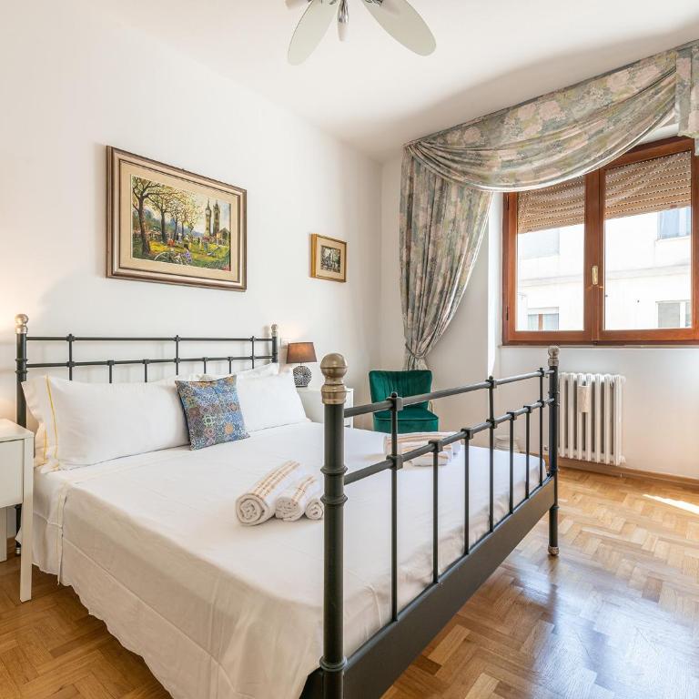 Apartment on Shopping street - Two-Bedroom Apartment - 15
