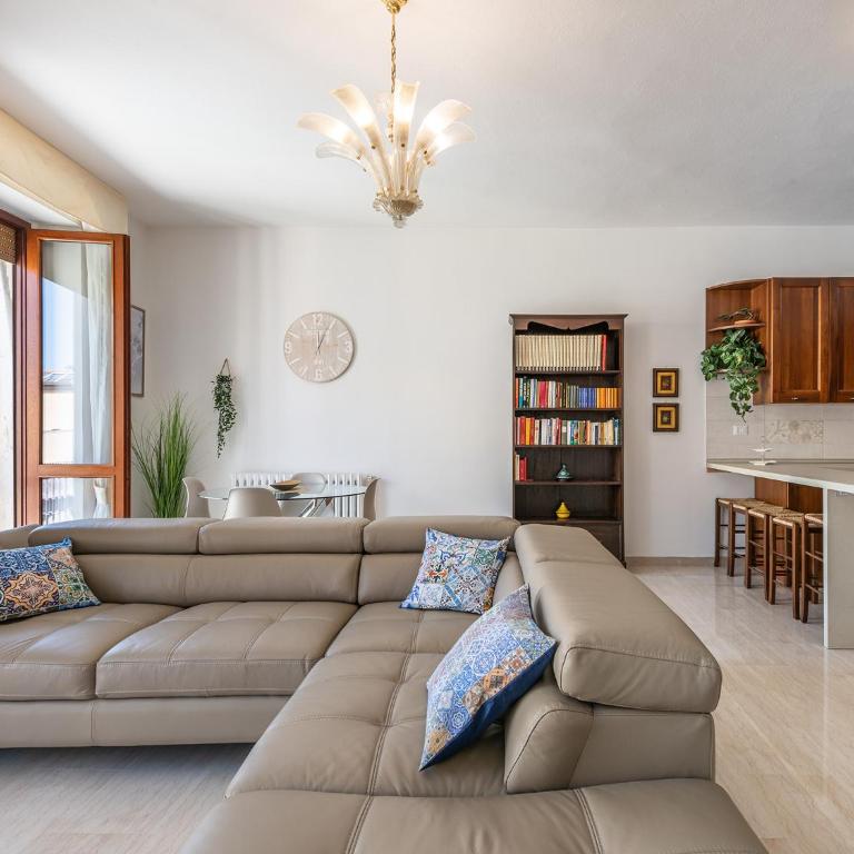 Apartment on Shopping street - Two-Bedroom Apartment - 26
