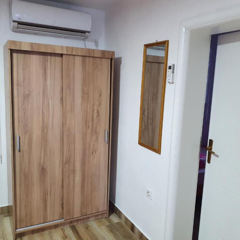 FAMILY apartment near Old Town - Two-Bedroom Apartment - 31