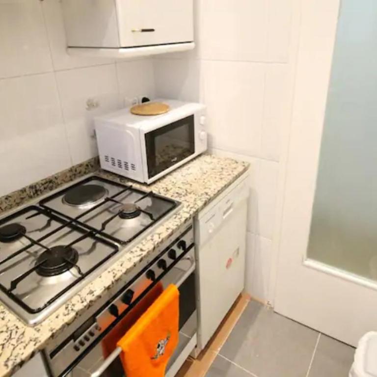 Sagrada Familia Apartamento eco friendly - Apartment with Balcony - 9