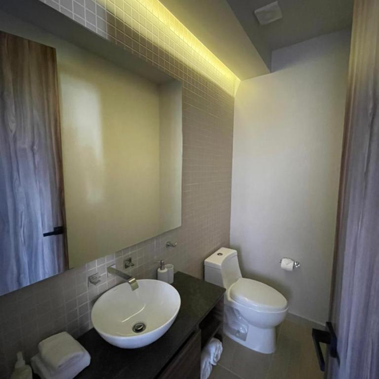 Kaab At The Park by The Spot Rentals - One-Bedroom Apartment - 2