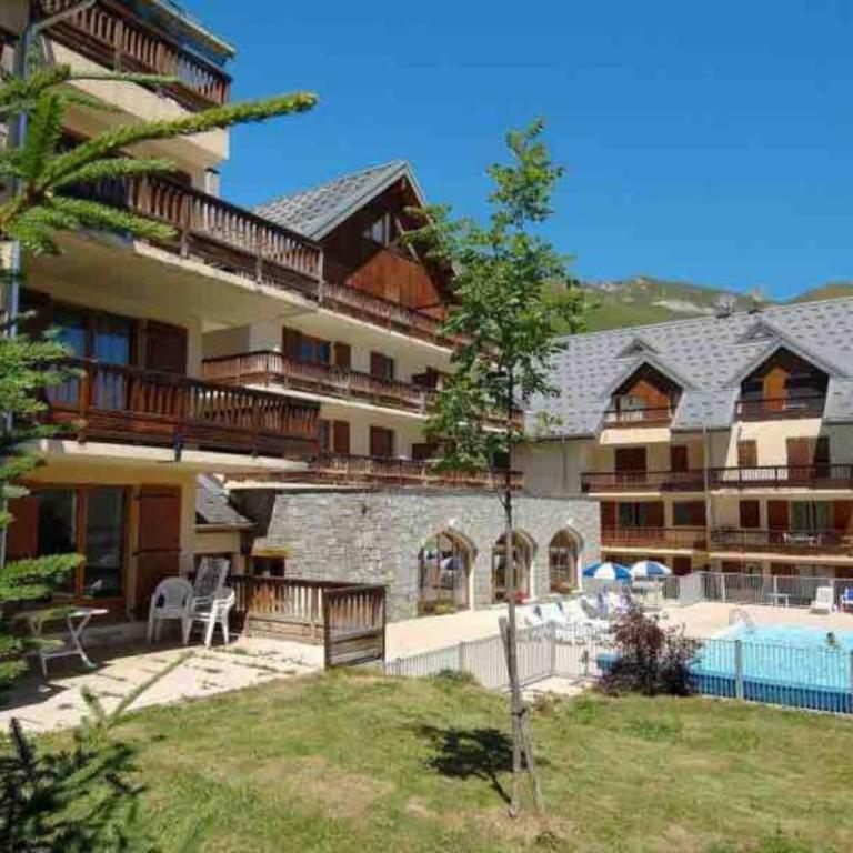 Logement 4/6 personnes à la montagne avec piscine - Appartement 2 Chambres - 7