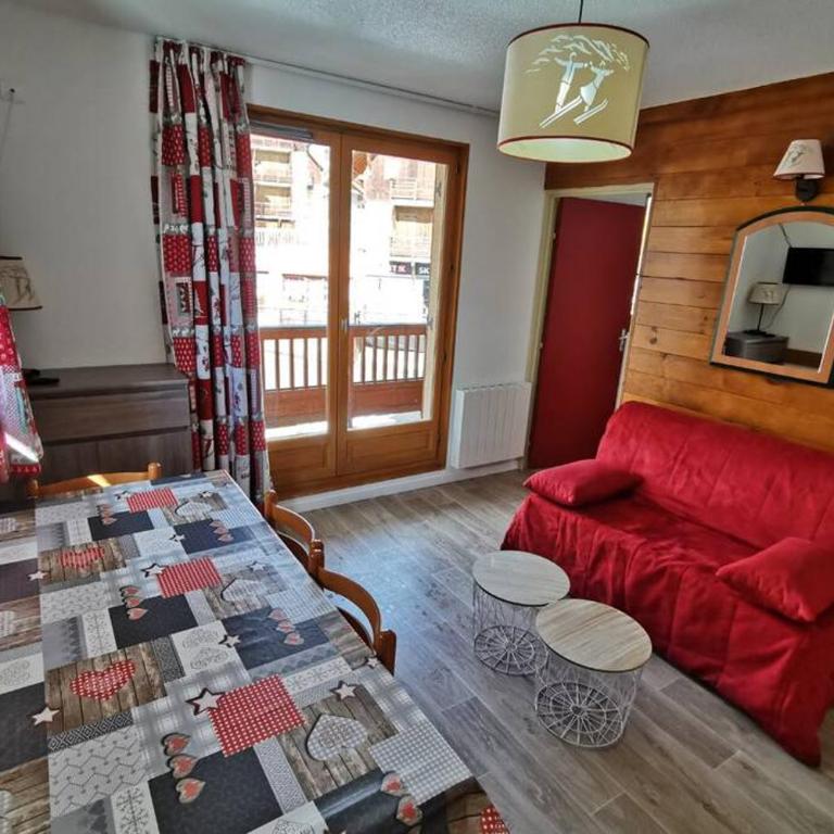 Logement 4/6 personnes à la montagne avec piscine - Appartement 2 Chambres - 8
