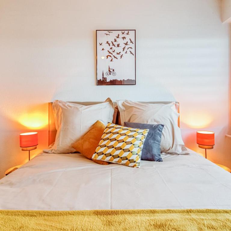 AlsaceTime, CENTRE Parking gratuit, TRAM WIFI, Fibre Orange, espace de travail - Superior Apartment - 1