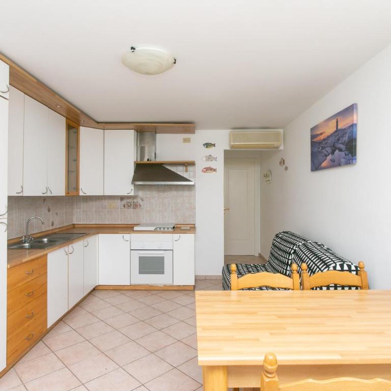 N033 - Numana, bilocale con meraviglioso terrazzo sul mare - Apartment with Sea View - 9