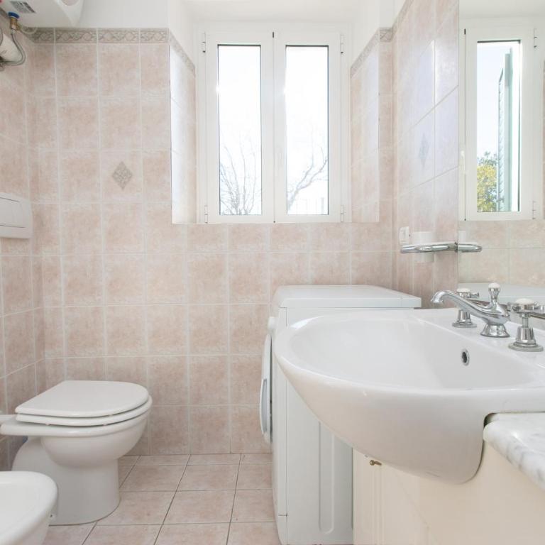 N033 - Numana, bilocale con meraviglioso terrazzo sul mare - Apartment with Sea View - 18