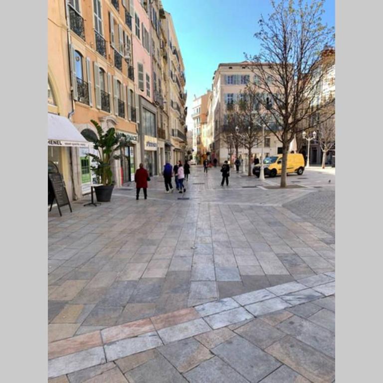 Bel appartement 4 étoiles Centre Historique Toulon - Appartamento con 2 Camere da Letto - 30