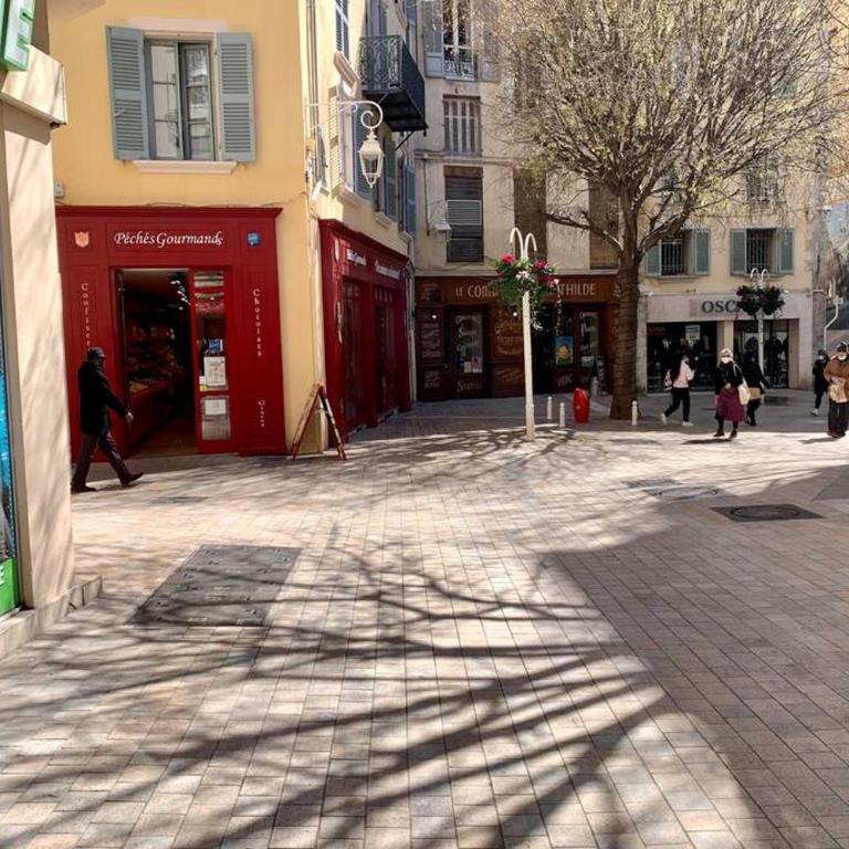 Bel appartement 4 étoiles Centre Historique Toulon - Appartamento con 2 Camere da Letto - 40