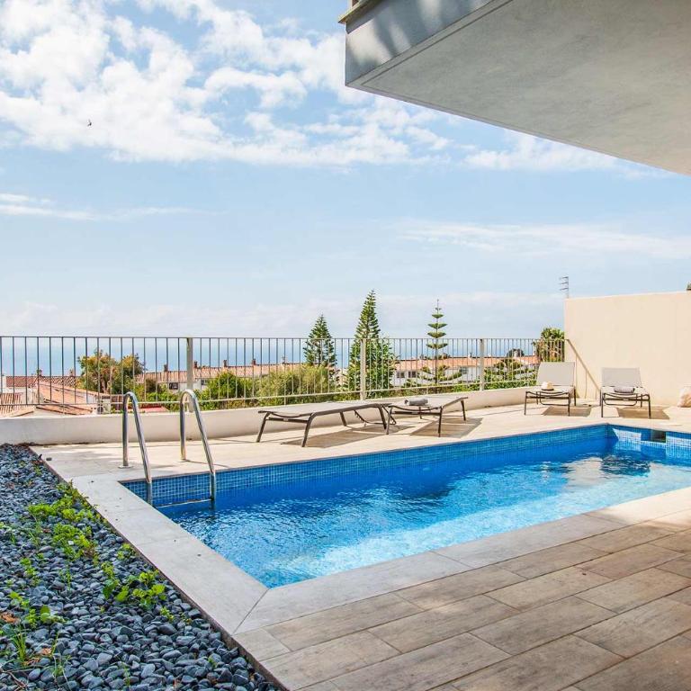 Capistrano Garden, piscina privada y vistas al mar - Casa de 3 dormitorios - 34