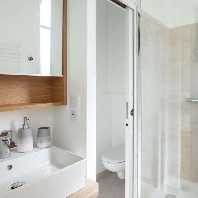 La Perle Marine - Bow-Window vue mer - One-Bedroom Apartment - 8
