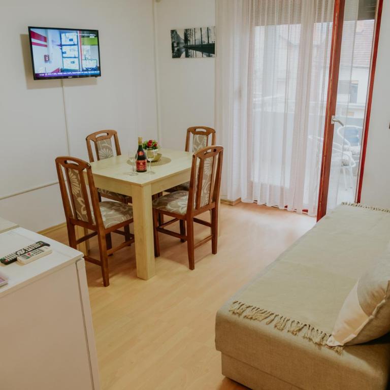 Vila Dinka - Apartman sa Pogledom na Planinu - 2