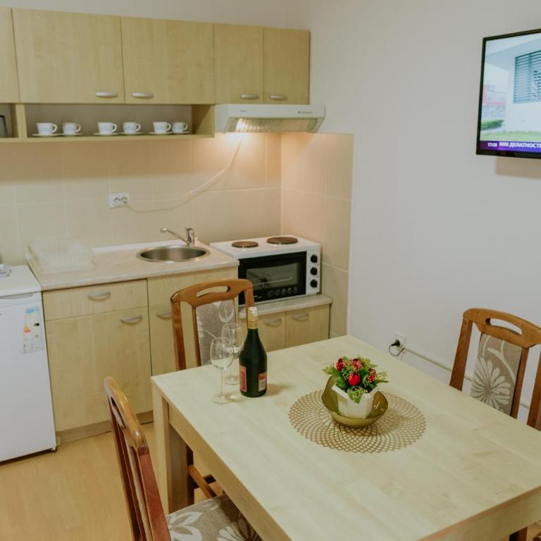 Vila Dinka - Apartman sa Pogledom na Planinu - 1