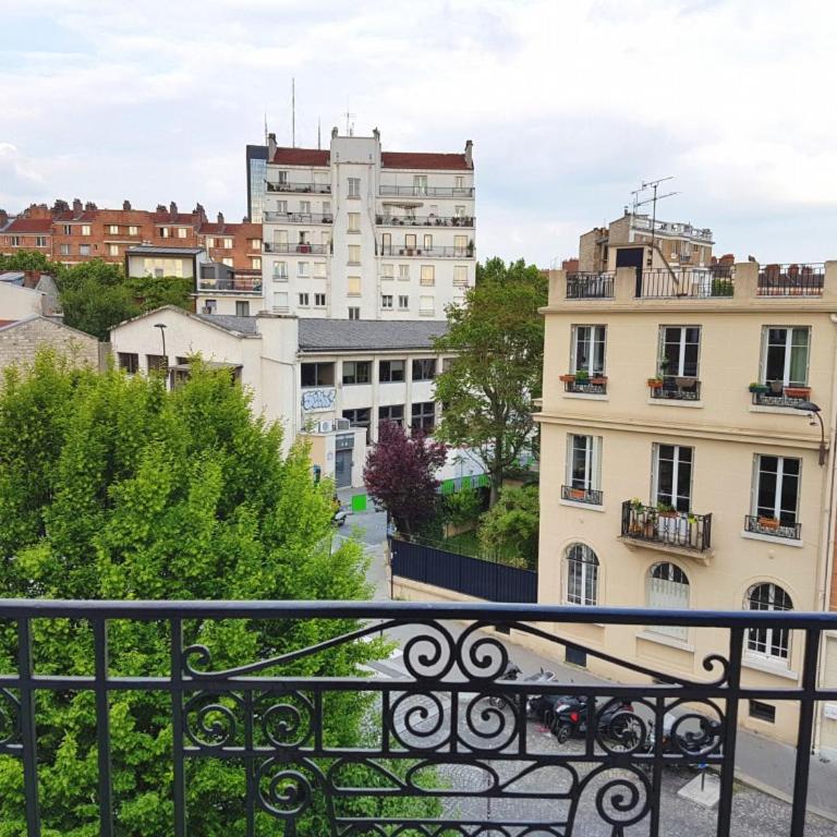 La Romantique - Chambre Triple - Vue sur Jardin - 10