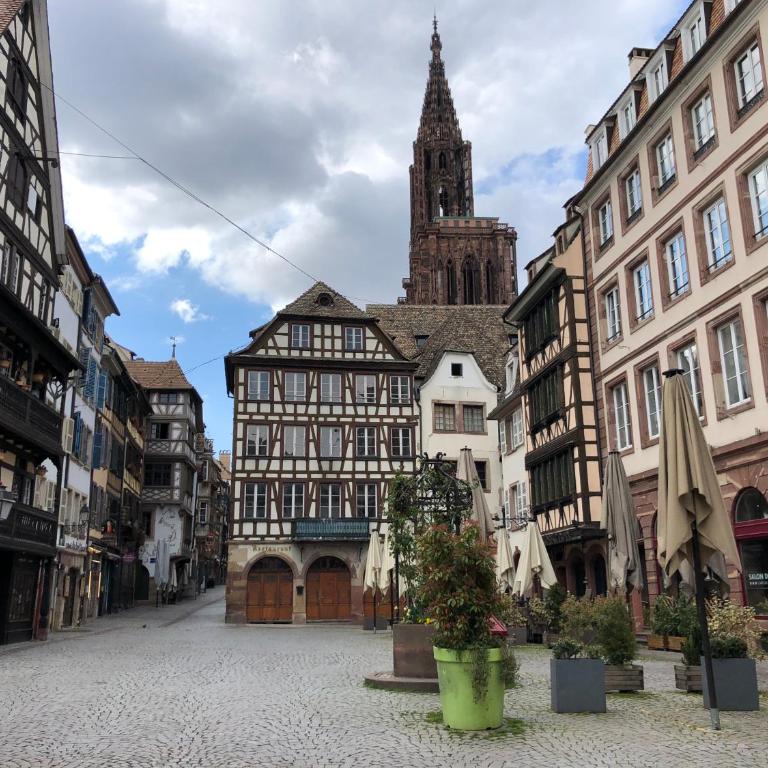 L'Ecluse - Studio Cosy, Calme, Hyper-Centre Strasbourg - Appartamento con 1 Camera da Letto - 15
