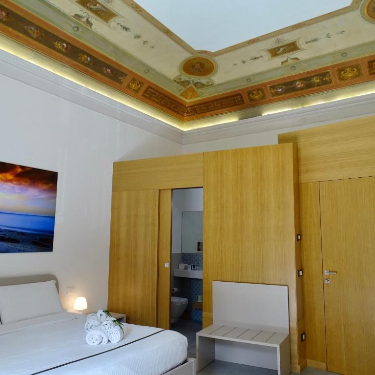 Le Quattro Stagioni - Rooms & Suites - Suite with Balcony - 6