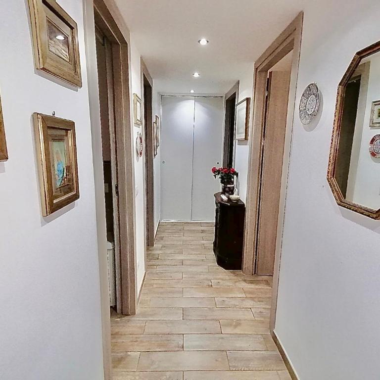 Relax Zambrini - Appartamento con 2 Camere da Letto - 13