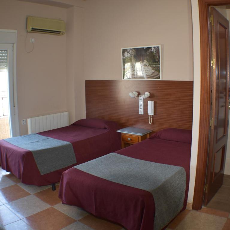 Hostal Alamare - Habitación Triple - 7