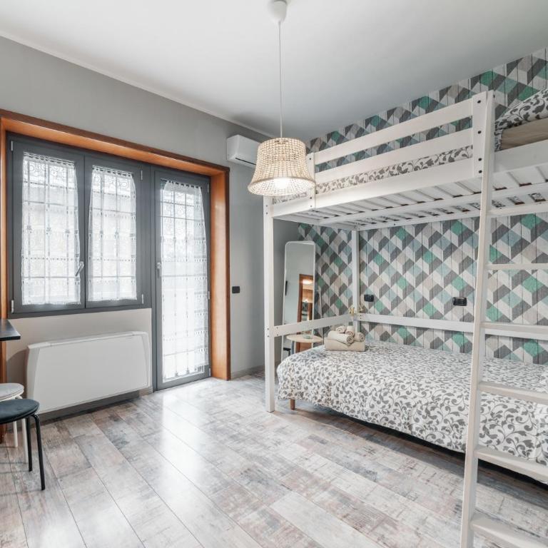 B&B Papa Leone Countryrooms - Camera Familiare con Balcone - 3
