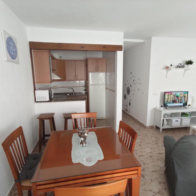 Apartamento Conil Zona tranquila con fácil aparcamiento - Apartamento de 2 dormitorios - 4