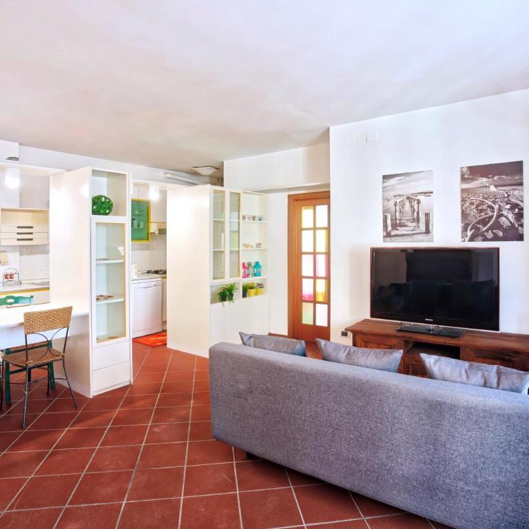 Casa Garibaldi con Terrazzo e Parking, Mare 1 min - Appartamento con 2 Camere da Letto - 3