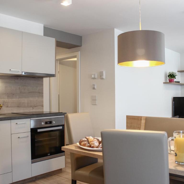 Apartments Rainer - Two-Bedroom Apartment - 24