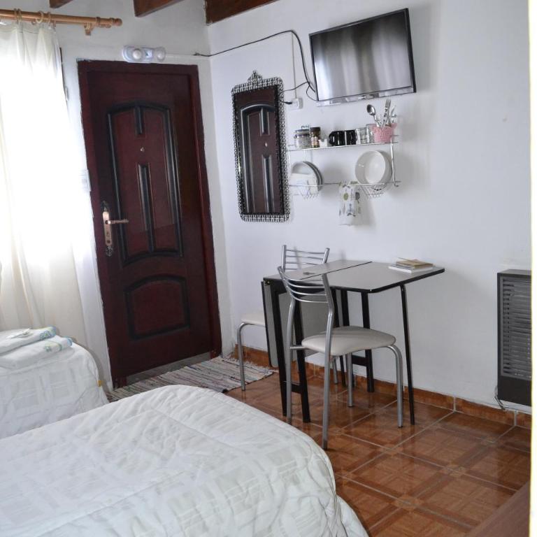 B&B Nahuel en Ushuaia - Habitación Doble con baño privado - 1 o 2 camas - 2