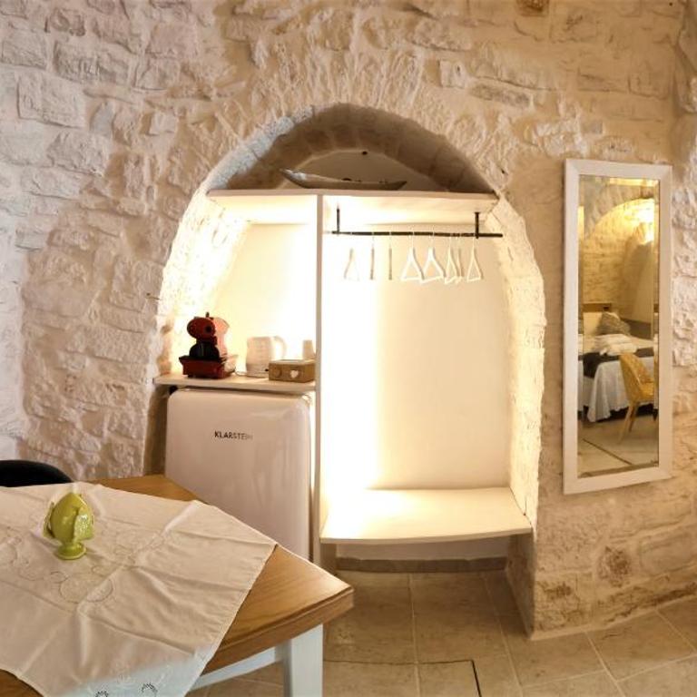 Trullo Monte Santo 50 - Camera Matrimoniale con Bagno Privato - 8
