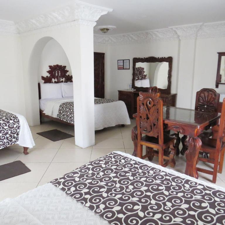Hotel Royal Puebla - Habitación Triple Confort - 1