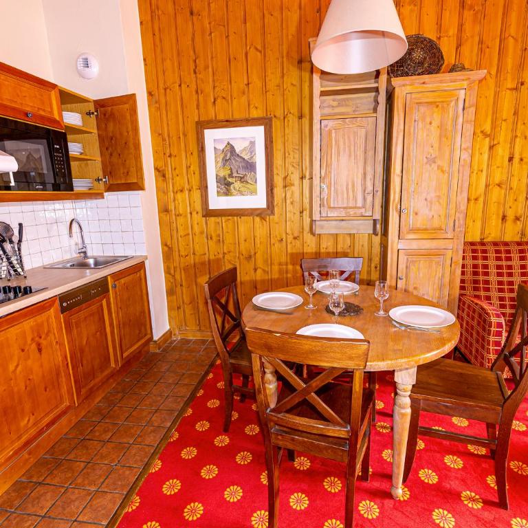 Arc 1950 - Charmant appartement 2-4 personnes dans résidence hôtelière - Apartamento de 1 dormitorio - 4