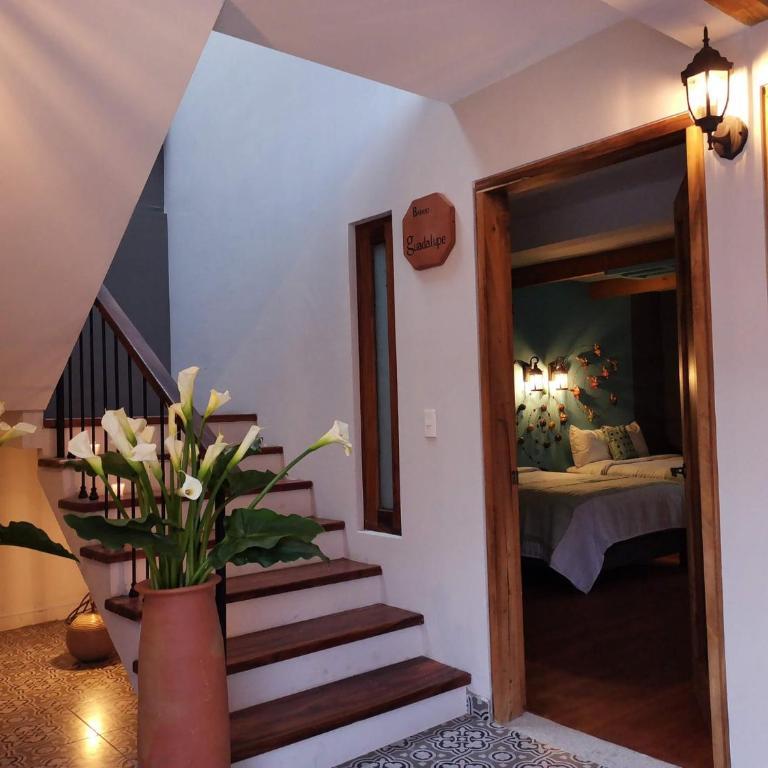 Gran Barrio - Deluxe King Room - 3