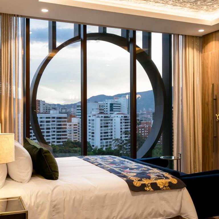 Hotel Marquee Medellín - Suite Premium con bañera de hidromasaje - Planta alta - 4