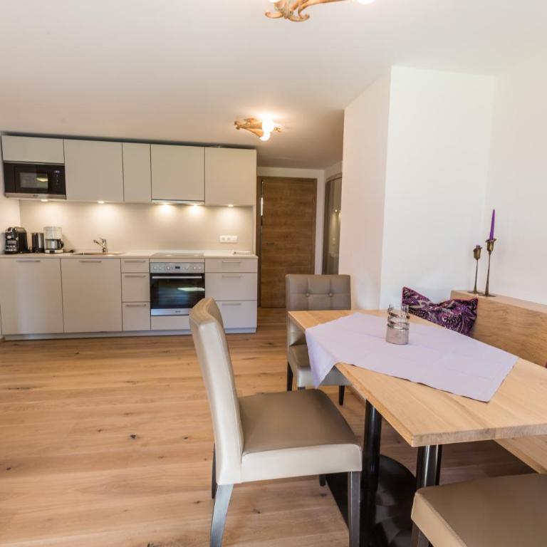 s'Hoamatl Dorfkrug Appartements - Apartment mit Balkon - 2