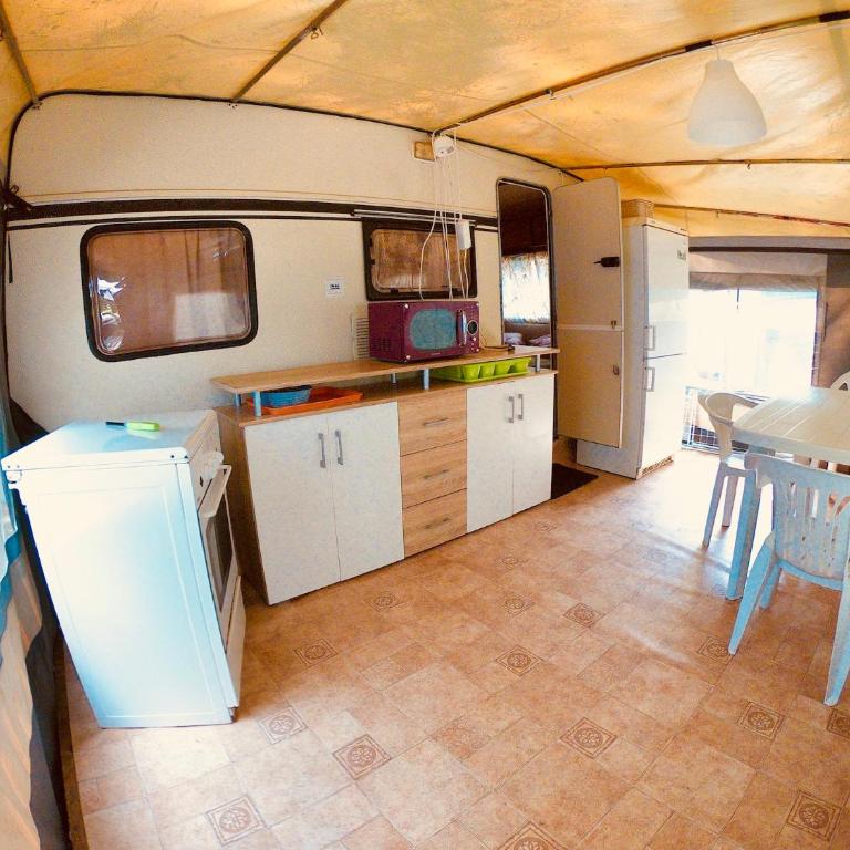 Olaszelmeny Beach Caravans Lignano Sabbiadoro - Roulotte - 4