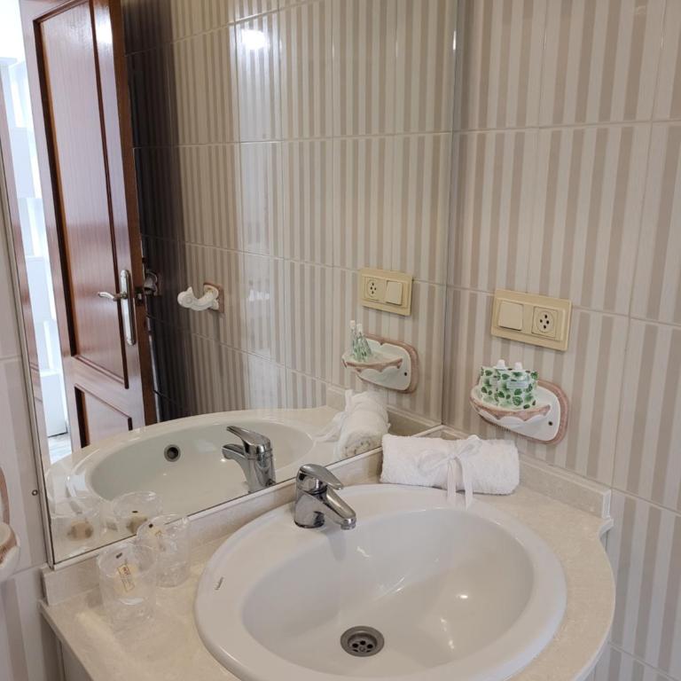 Alojamiento Carmen Baja (centro Almuñécar) - Apartamento de 1 dormitorio - 10