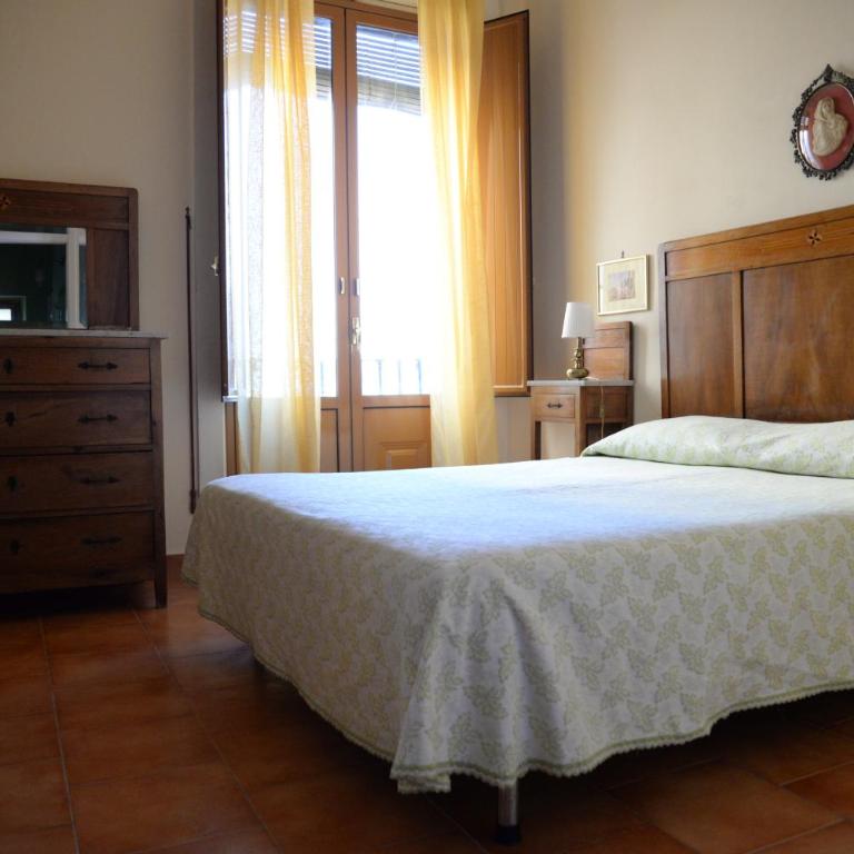 Casa Naumachie Relax in a safe and wonderful place - Three-Bedroom Apartment - 21