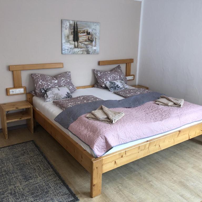 Ferienhaus Elisabeth - Familienzimmer mit eigenem Bad - 5