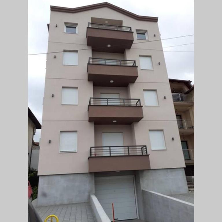Smeštaj Voli - Apartman u centru Sokobanje - Apartment - 3