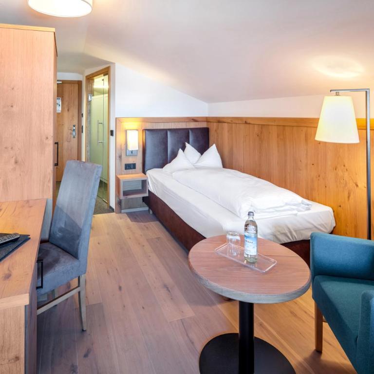 Hotel Helmer - Einzelzimmer mit Balkon - 1