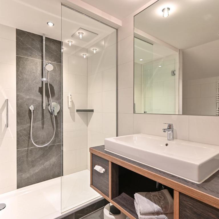 Hotel Helmer - Doppelzimmer - 5