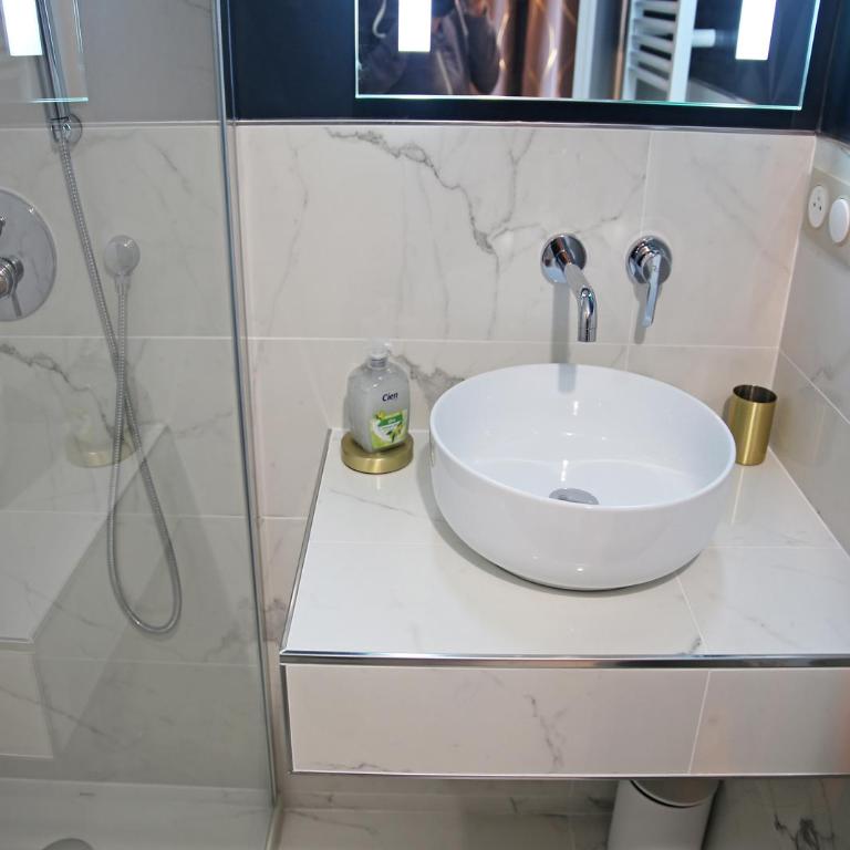 T2 COSY CÔTÉ PLAGES QUARTIER DES QUILLES - Appartement 1 Chambre - 16