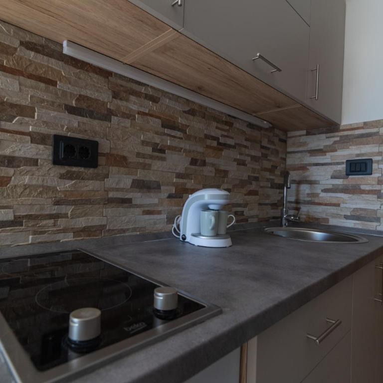 SYMPHONY - One-Bedroom Apartment - 4