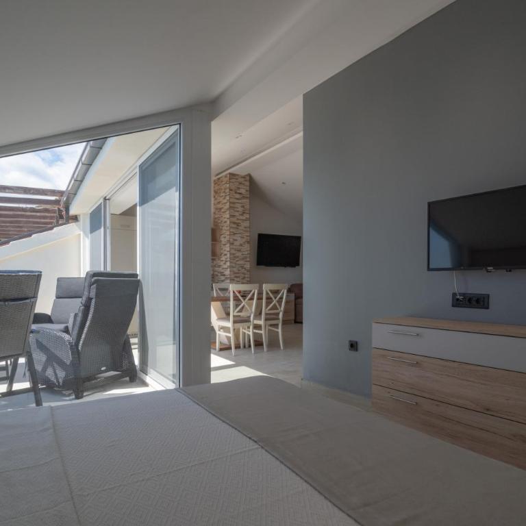 SYMPHONY - Deluxe Family Suite - 15