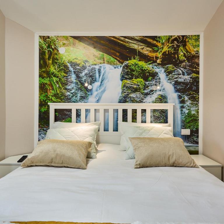 AquaLux 2 - One-Bedroom Apartment - 11
