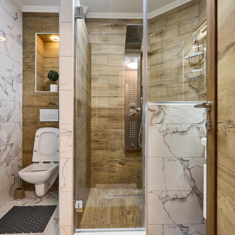 AquaLux 2 - One-Bedroom Apartment - 7