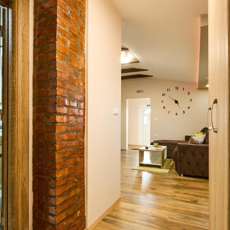 AquaLux 2 - One-Bedroom Apartment - 6