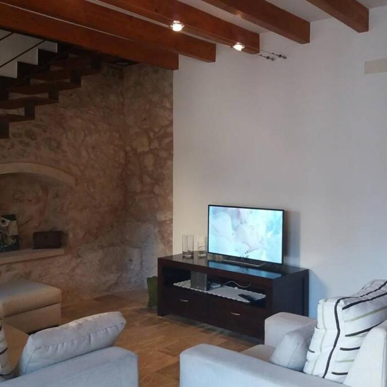 CASA LLEÓ - Casa Unifamiliar de 3 dormitorios - 2