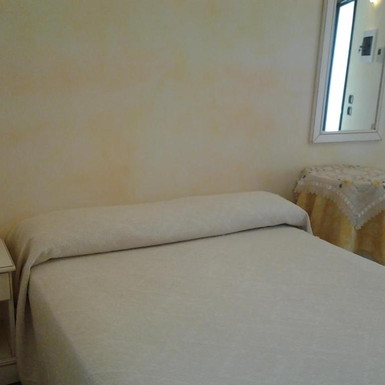 Hotel Sa Cralla Villasimius - Economy Doppelzimmer - 5