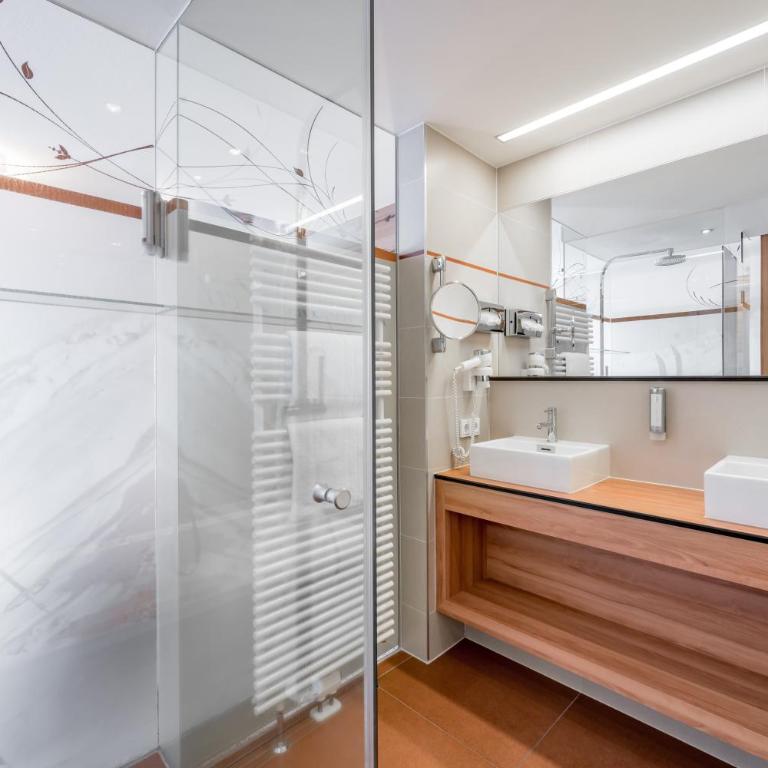 Hotel Gotthard-Zeit - Suite mit Balkon - 3